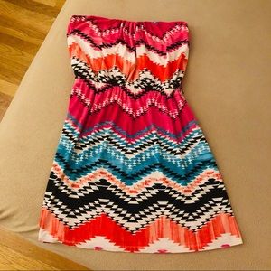 Multi color strapless dress